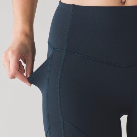 Size 6 all the right places Lululemon full length deep teal - Picture 3 of 6